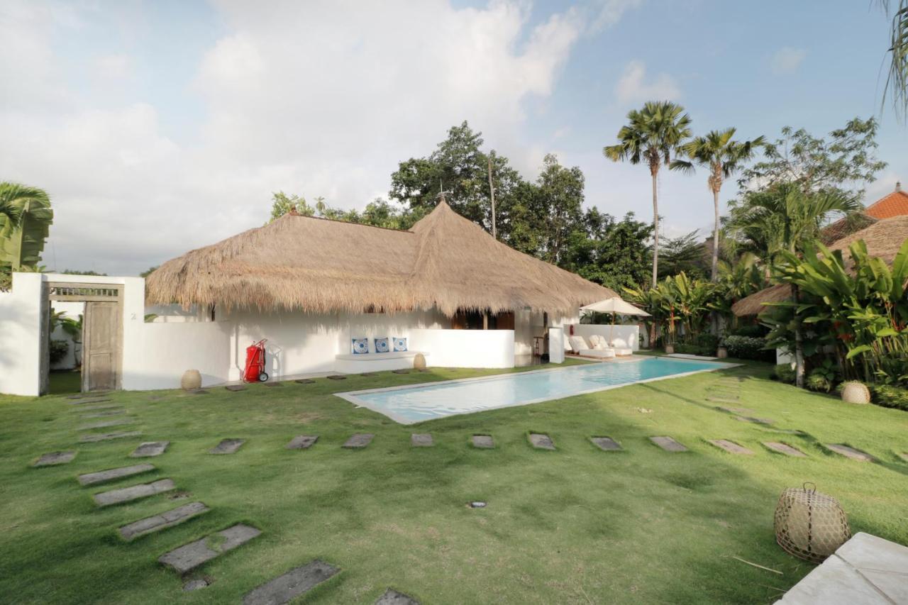 The Apartments Umalas Canggu Exterior foto