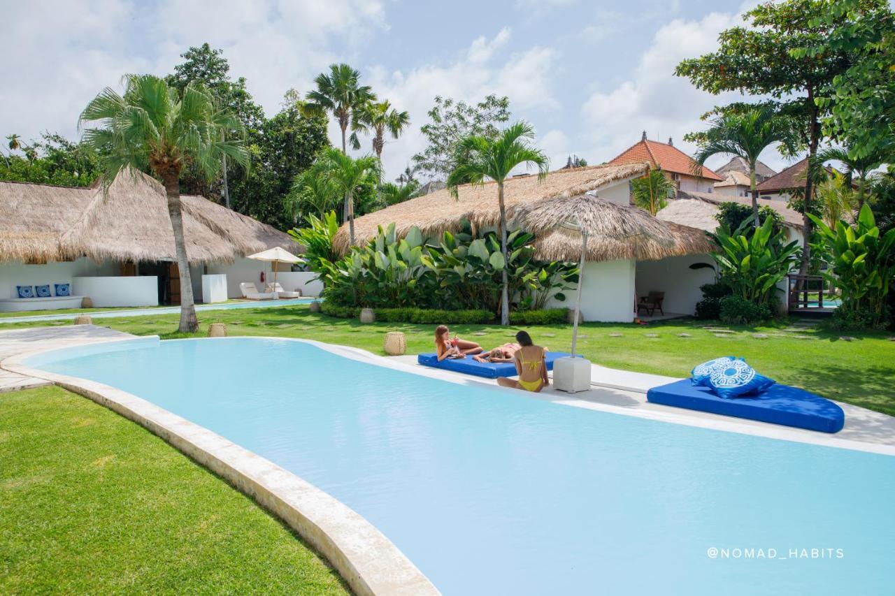 The Apartments Umalas Canggu Exterior foto